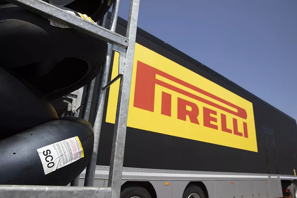 Neum&aacute;ticos Pirelli