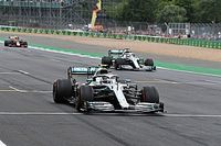 Hamilton: "Los Ferrari suelen ir lentos los viernes, pero luego..."