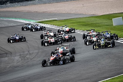 Felipe Drugovich e Bent Viscaal conquistano le due vittorie a Silverstone