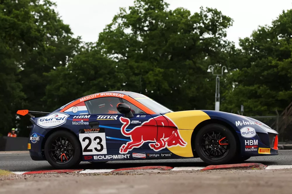 Rocco Coronel Oulton Park Ginetta Junior_4