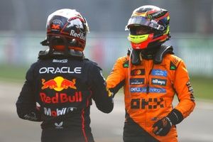 Max Verstappen cree que el el bajón de Oscar Piastri en la F1 es "muy extraño"