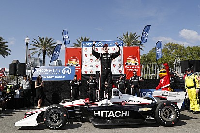 Открытие сезона IndyCar: Ньюгарден побеждает, новичок наводит шороху