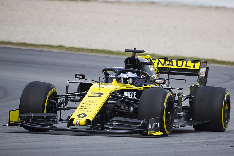 Renault: si era rotto il comando del DRS, risolto il problema all'ala mobile