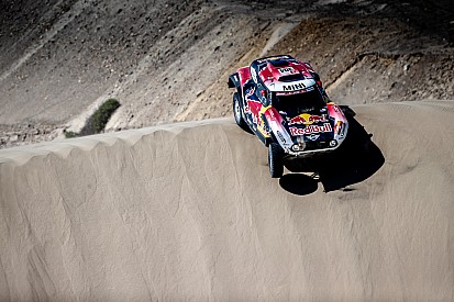Co-driver Peterhansel dinyatakan fit
