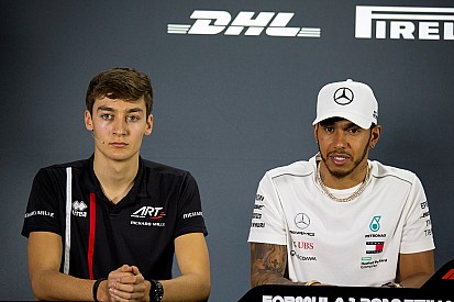 Russell onder de indruk van inzet Hamilton: “Hij werkt zich uit de naad”