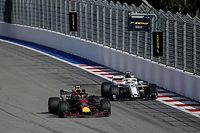 La exhibici&oacute;n de Verstappen le vuelve a dar el Piloto del d&iacute;a' en Rusia