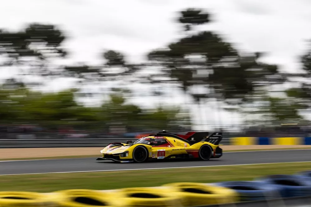  #83 AF Corse Ferrari 499P: Robert Kubica, Robert Shwartzman, Yifei Ye