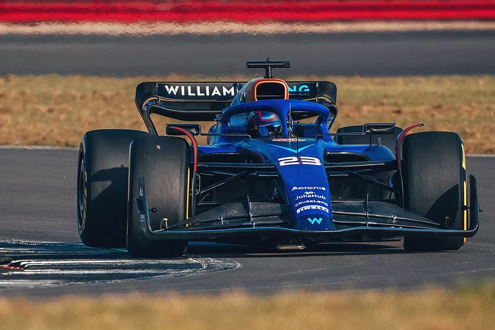 Alex Albon, Williams FW45 
