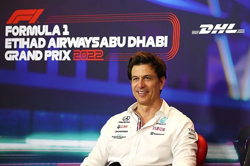 Wolff comentó las críticas de Steiner a Schumacher