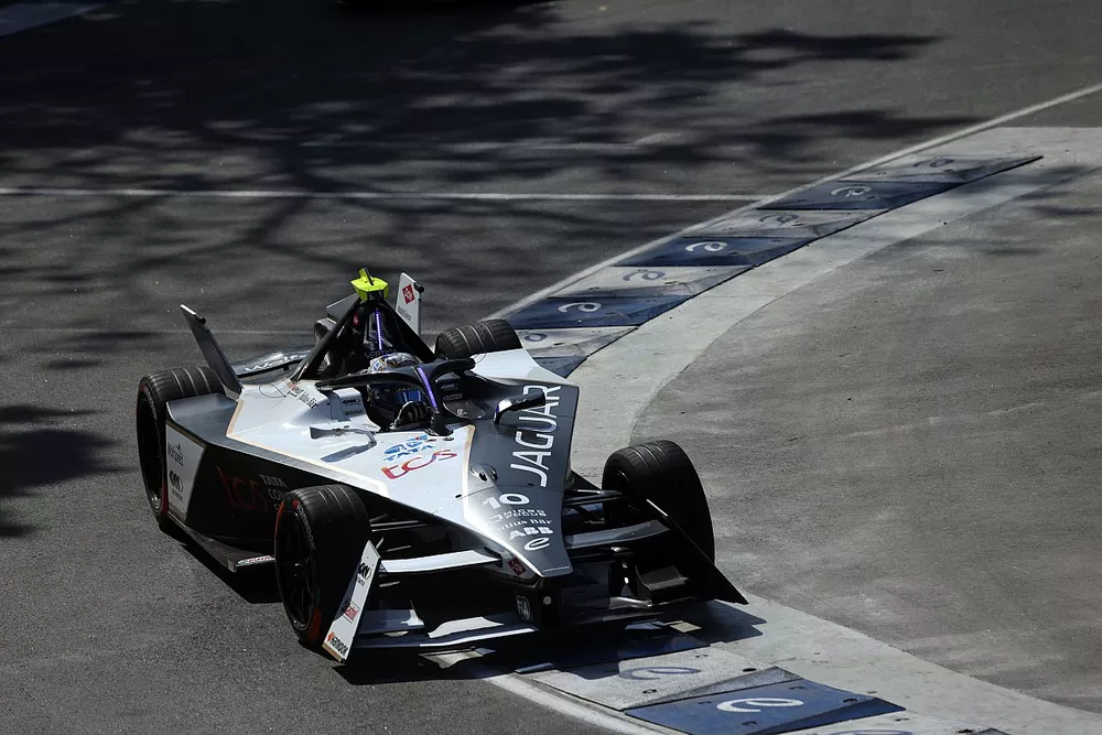 Sam Bird, Jaguar Racing