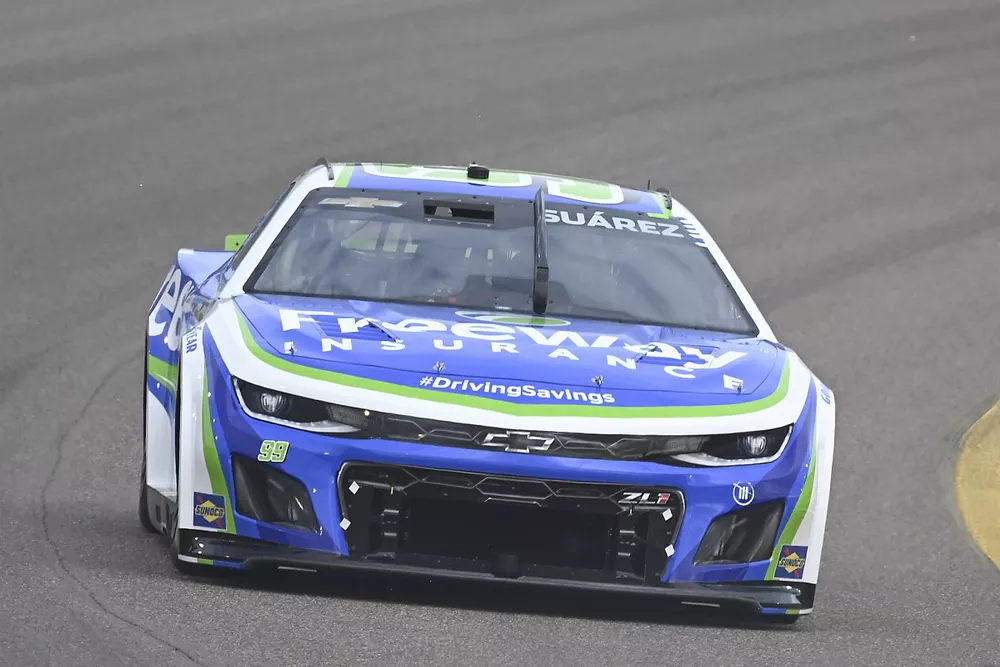Daniel Su&aacute;rez, Trackhouse Racing, Freeway Insurance Chevrolet Camaro