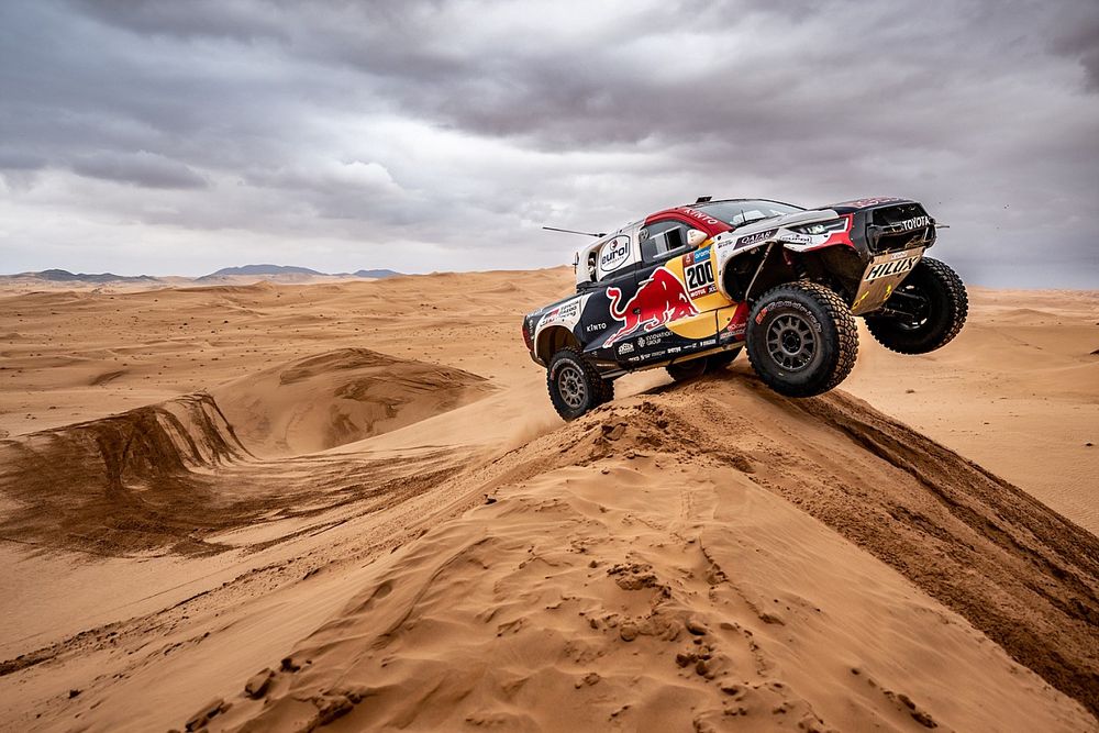 #200 Toyota Gazoo Racing Toyota: Nasser Al-Attiyah, Mathieu Baumel