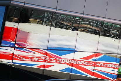 Carey: F1, Silverstone'la görüşmeye devam ediyor