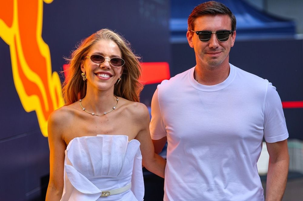 Victoria Swarovski & Mark Mateschitz: Inkognito bei der Rallye Dakar am Start!