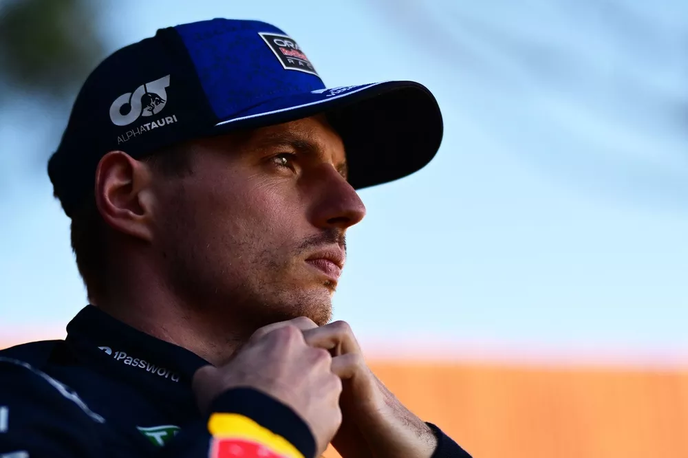 Casco de Max Verstappen, Red Bull Racing