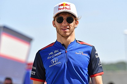 Pierre Gasly: In Unterwäsche von Red-Bull-Aufstieg erfahren