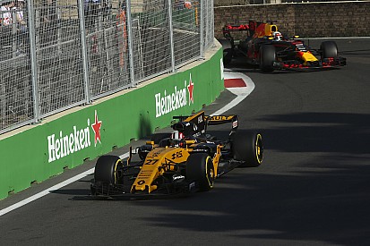 В Renault заметили в запрете Red Bull на тесты Риккардо признаки страха