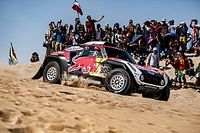 Dani Oliveras se sube al buggy de MINI junto a Despres