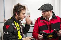 Valentino Rossi revela sus planes para correr en coches en 2022