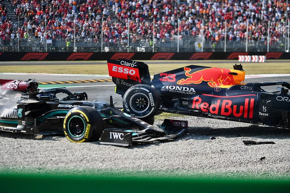 Lewis Hamilton, Mercedes, after his crash