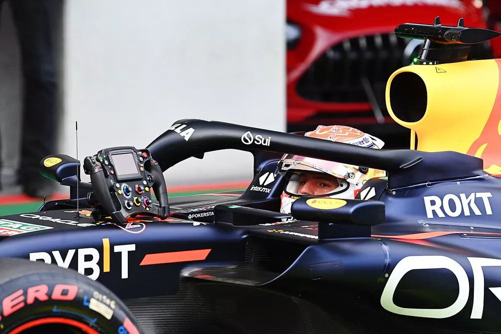Max Verstappen, Red Bull Racing, llega al Parc Ferme tras la clasificaci&oacute;n
