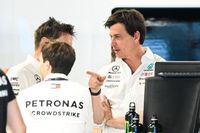 F1: Wolff 'muda de lado' e defende FIA no caso de Steiner