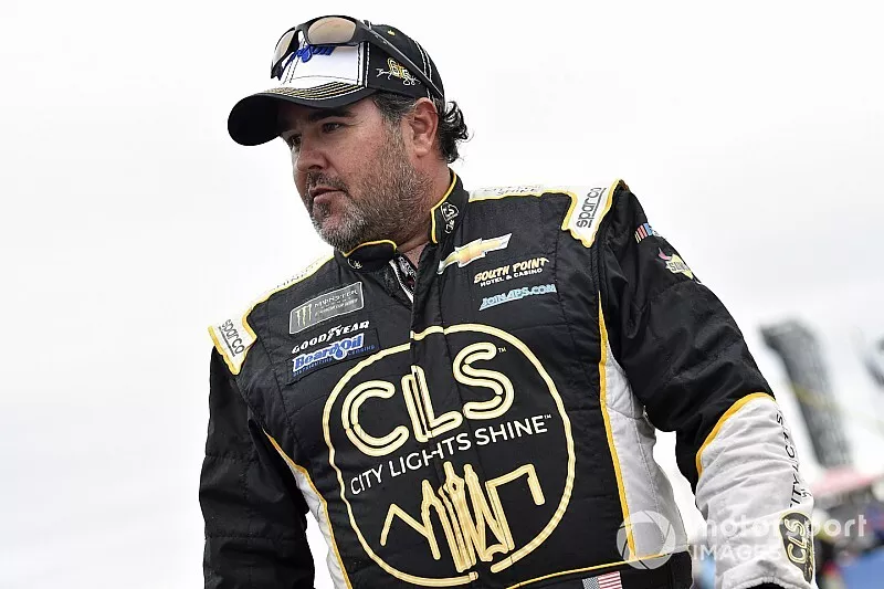  Brendan Gaughan, Beard Motorsports, Chevrolet Camaro Beard Oil Distributing / South Point Hotel & Casino