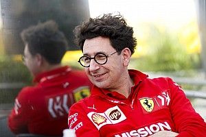 Binotto: "Abbiamo avuto altri dieci controlli ok di benzina"