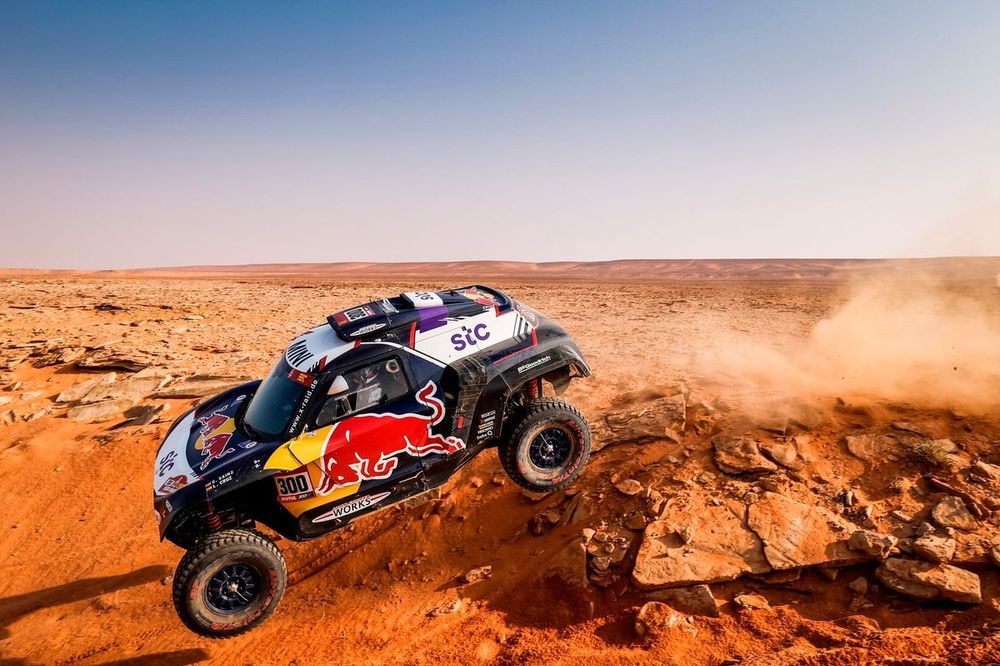 #300 X-Raid Mini JCW Team: Carlos Sainz, Lucas Cruz