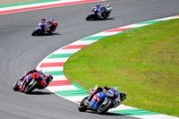 Mart&iacute;n culpa a regla de presi&oacute;n de los neum&aacute;ticos de la aburrida carrera en Italia