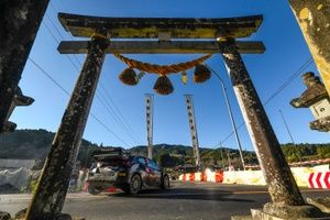 Multa a los organizadores del Rally de Japón por la invasión de una camioneta