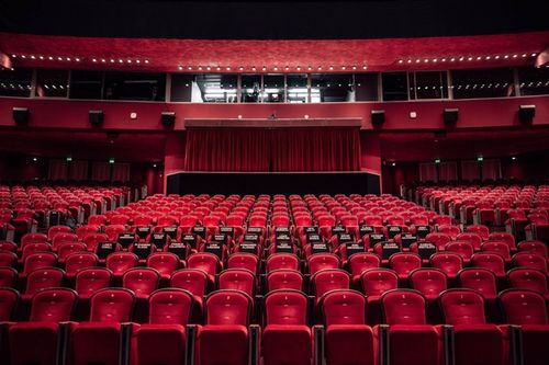 Los pilotos asisten a una proyección privada de la película "F1", sin Verstappen