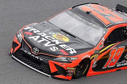 Martin Truex Jr. leads first Daytona 500 practice session
