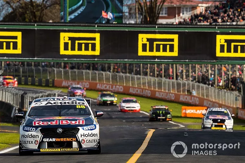 Jamie Whincup, Triple Eight Race Engineering Holden