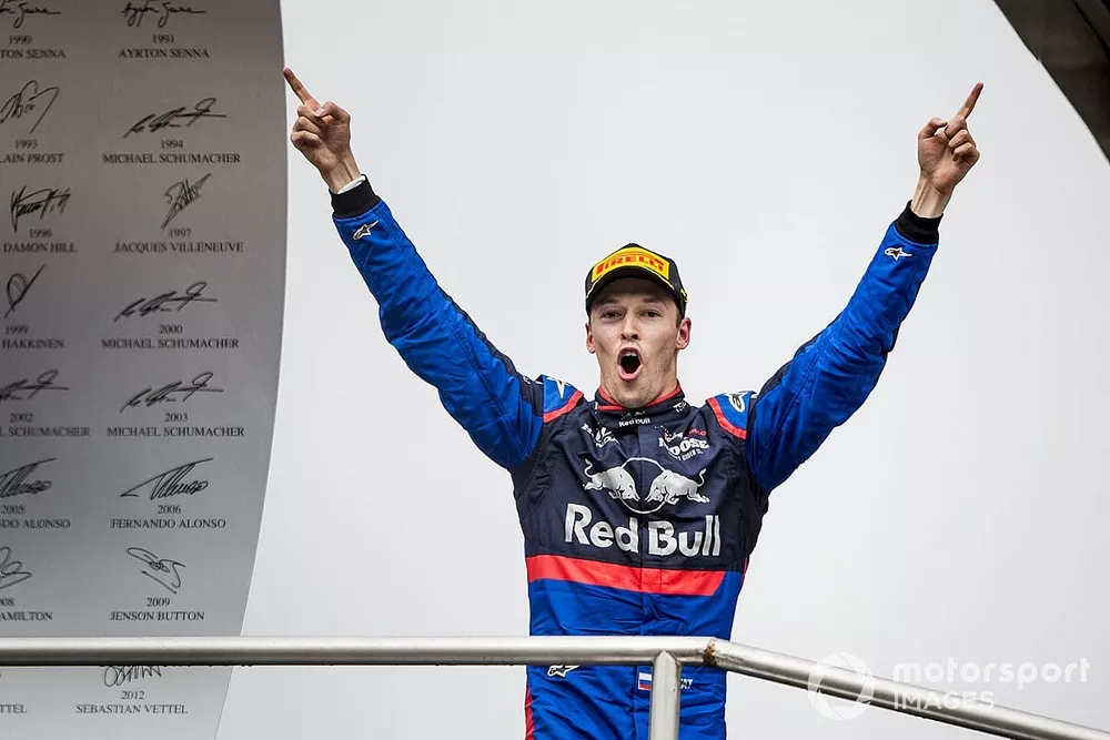 Daniil Kvyat, Toro Rosso fête son podium 