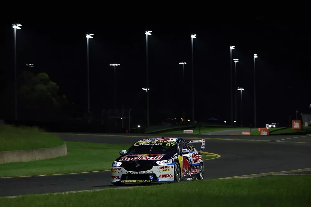 Shane van Gisbergen, Triple Eight Race Engineering Holden