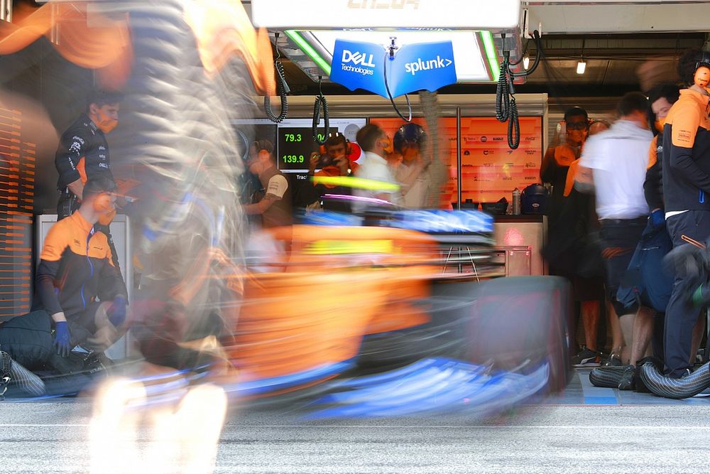 Lando Norris, McLaren MCL35M, leaves the garage