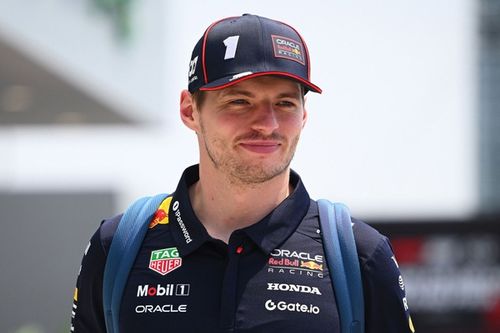 F1: Hamilton parabeniza Verstappen por nascimento da filha; veja as declarações dos pilotos