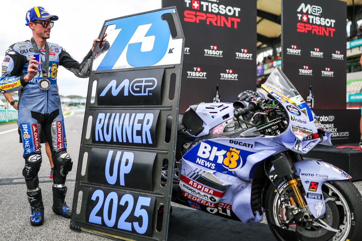 Álex Márquez vice-champion derrière Marc : "On n'en rêvait même pas !"
