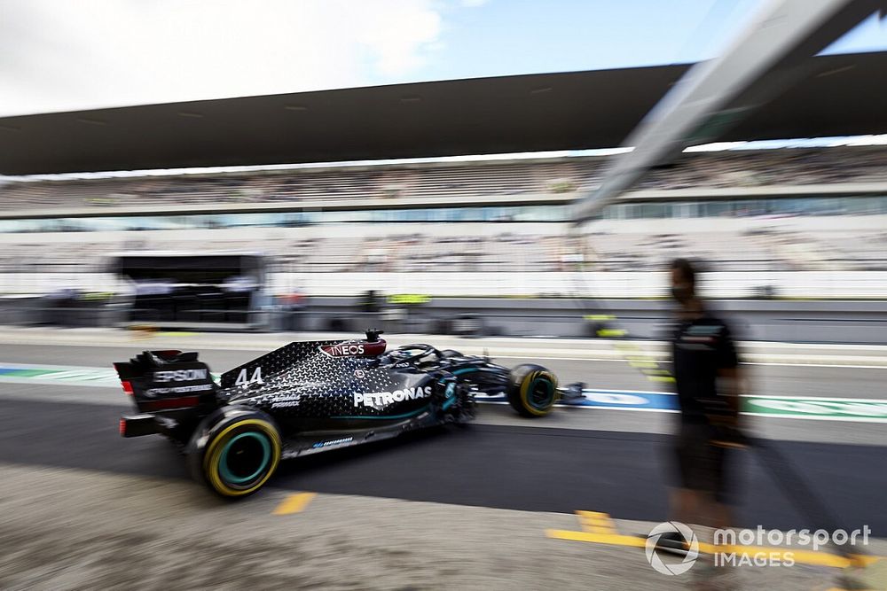 Lewis Hamilton, Mercedes F1 W11, leaves the garage