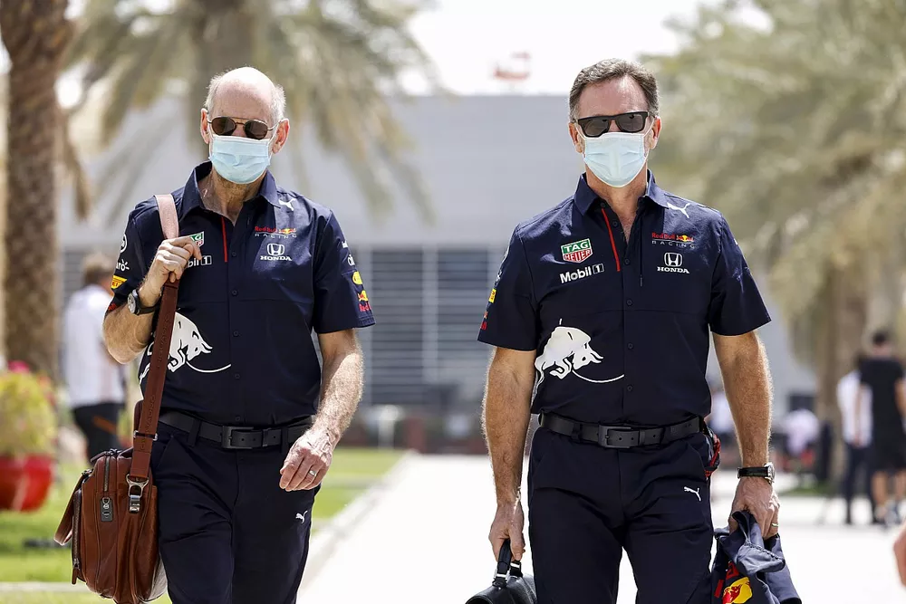 Adrian Newey, director t&eacute;cnico de Red Bull Racing, y Christian Horner, jefe de Red Bull Racing 