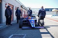 Rafa Câmara é visto em teste da F4 e surpreende chefe de equipe