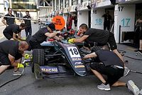 Fl&ouml;rsch wraca do Makau