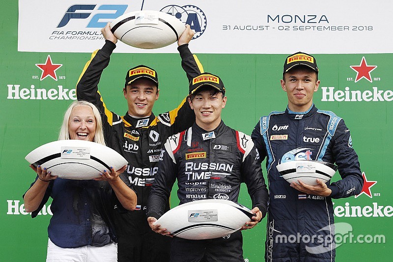 Monza F2: Makino 14. sıradan sürpriz bir zafer kazandı