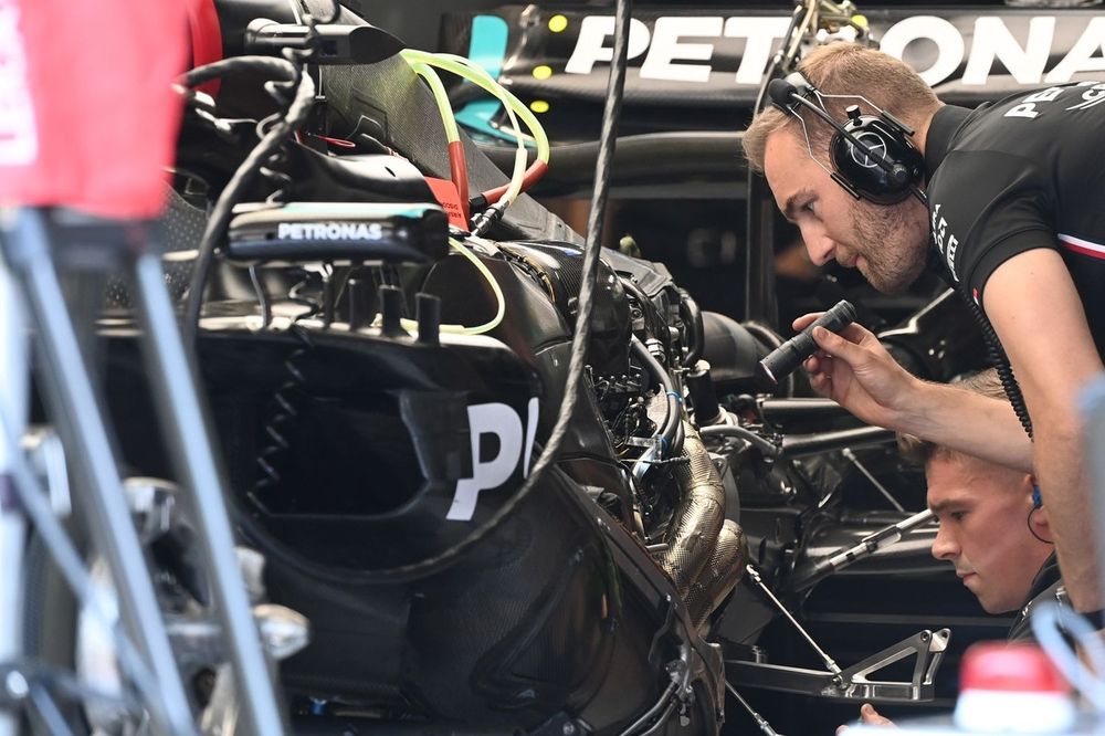 Mercedes F1 W14 engine