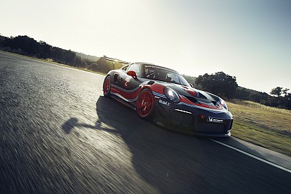 Уэббер опробует в Батерсте уникальную модель Porsche