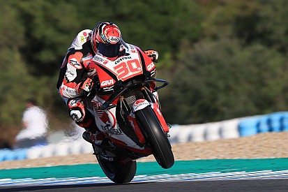 Crutchlow's bike a "really big improvement" for Nakagami