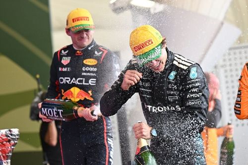 La metamorfosis de Verstappen en F1: de chico malo a "pap&aacute; de los novatos"