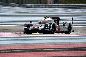 Porsche lidera en el inicio del Prólogo