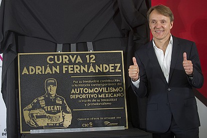 Adrian Fernandez has corner named after him in Mexico City